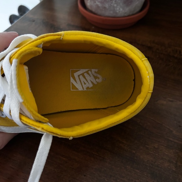 VANS
WARD LACE UP SNEAKERS WOMEN'S - Picture 10 of 12